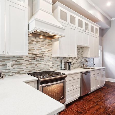 Amazing 3Bedroom Townhome, In Historic Dryade City New Orleans Ngoại thất bức ảnh