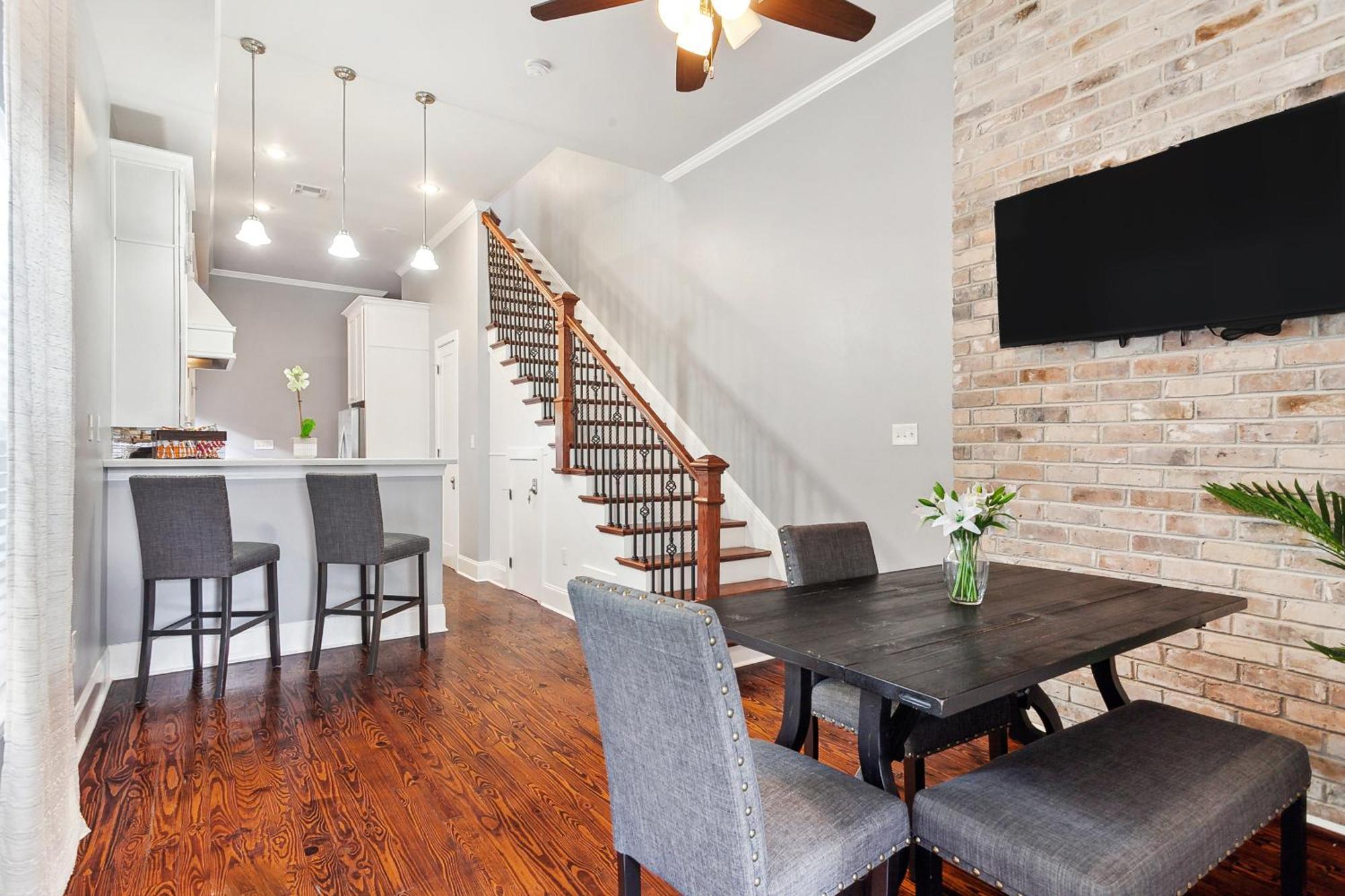 Amazing 3Bedroom Townhome, In Historic Dryade City New Orleans Ngoại thất bức ảnh